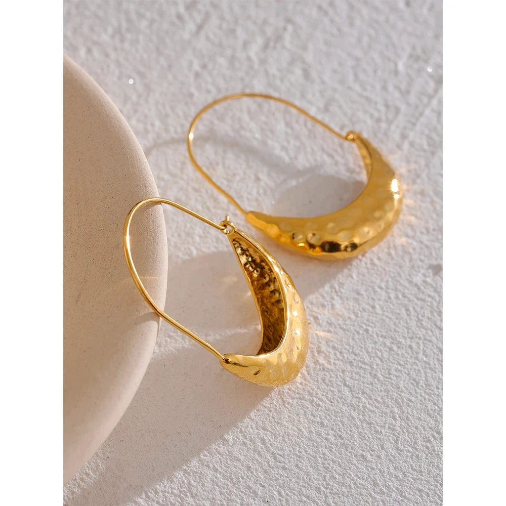 18K Gold Textured Hoop Earrings – Waterproof Stainless Steel Jewelry by PoisedMe