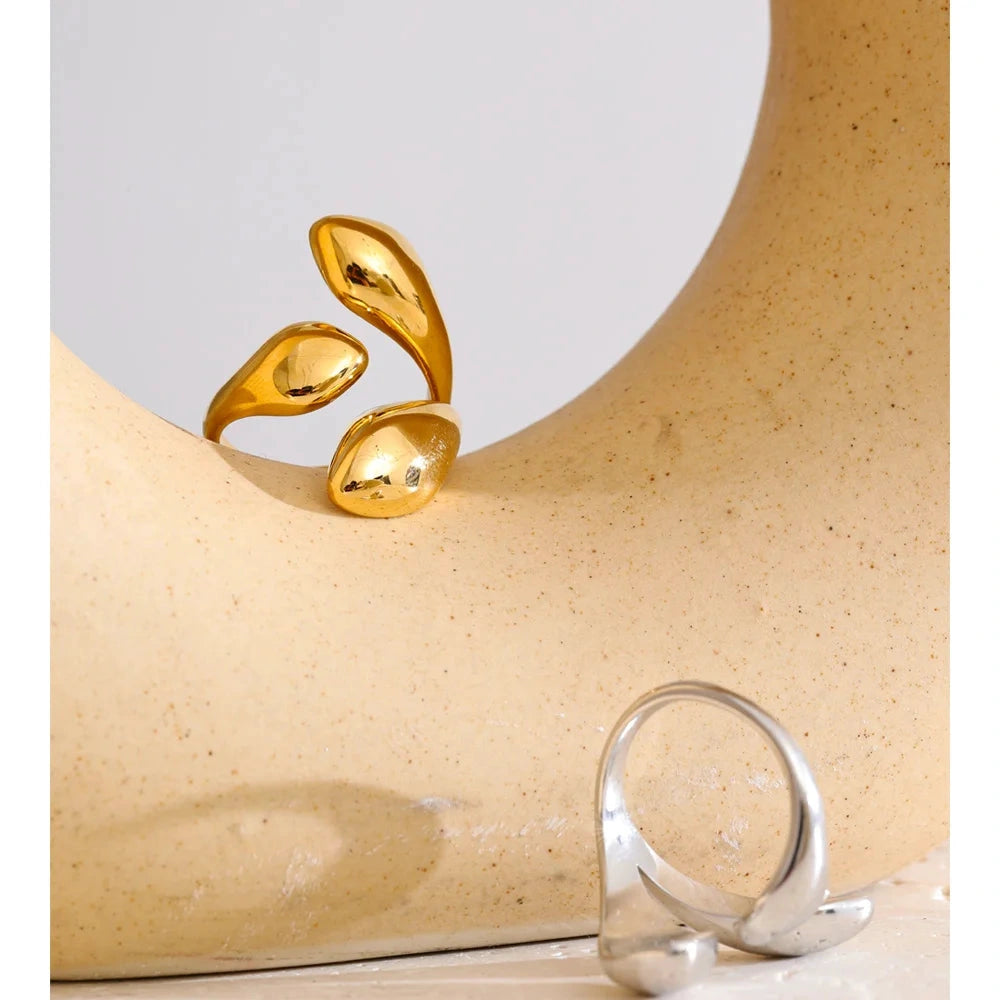 High Quality Smooth Stainless Steel Geometric Casting Ring Gold & Platinum Plated Distinctive Daily Wear Finger Jewelry by PoisedMe